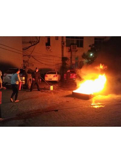 你經(jīng)歷過(guò)夜間的消防演習嗎？